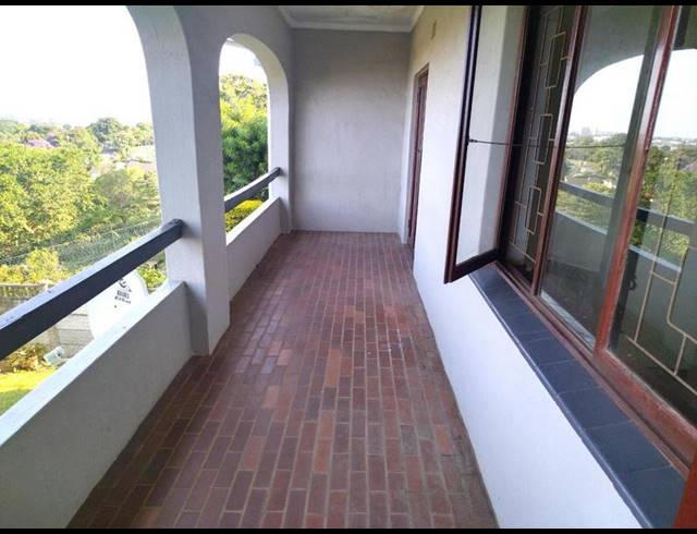3 BEDROOM TOWNHOUSE FOR SALE IN NEW GERMANY CENTRAL